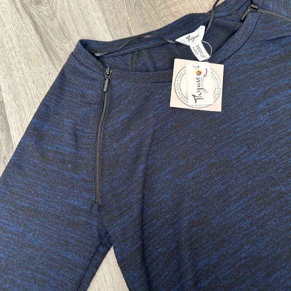 NWT Thyme Maternity Nursing Tunic Top, Navy Blue - Picture 4 of 7